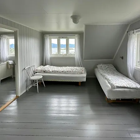Idyllic At Bomlafjorden With Sea View *