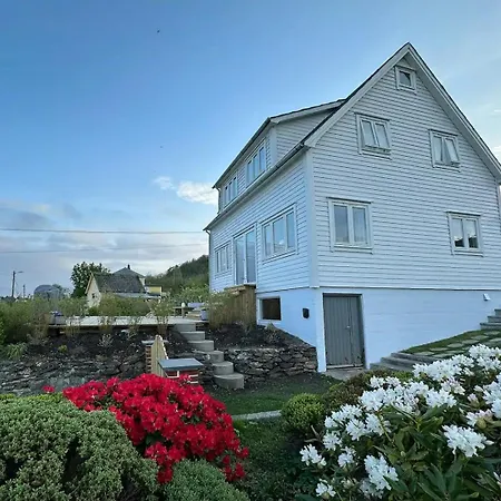 Casa vacanze Idyllic At Bomlafjorden With Sea View *